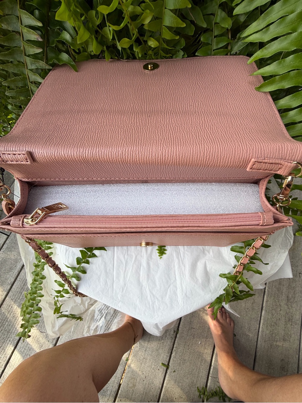 Badgley Mischka NWT Rose Pink Vegan Leather crossbody/shoulder bag - Picture 6 of 10